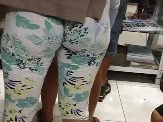 Լսելը նա կրակոտ դժոխքի կատու է