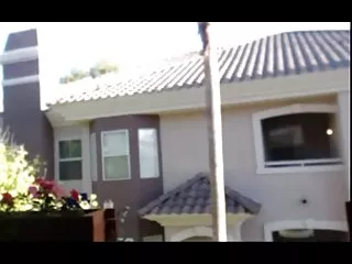 Isis Love- ը խեղաթյուրվել է ոստիկանի կողմից