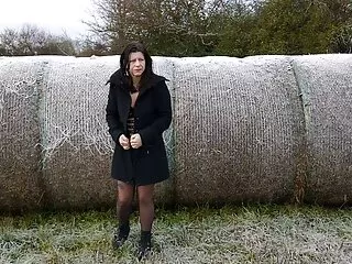 Դեռահասները երկու տղաների հետ կապվում են անալ և փոխանակում սերմնահեղուկը